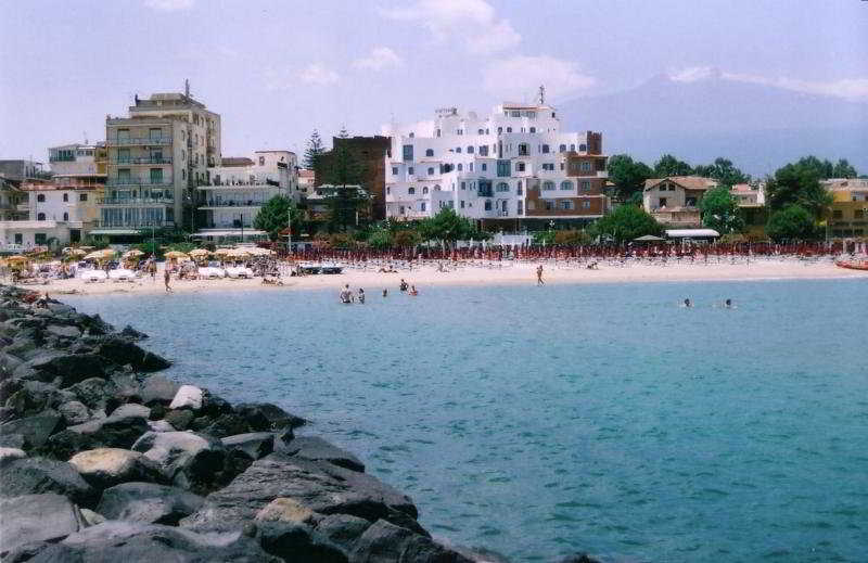 Sporting Baia Hotel Giardini-Naxos Zewnętrze zdjęcie