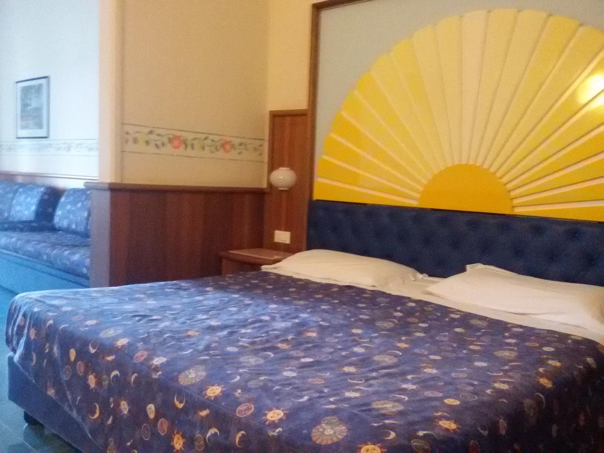 Sporting Baia Hotel Giardini-Naxos Zewnętrze zdjęcie