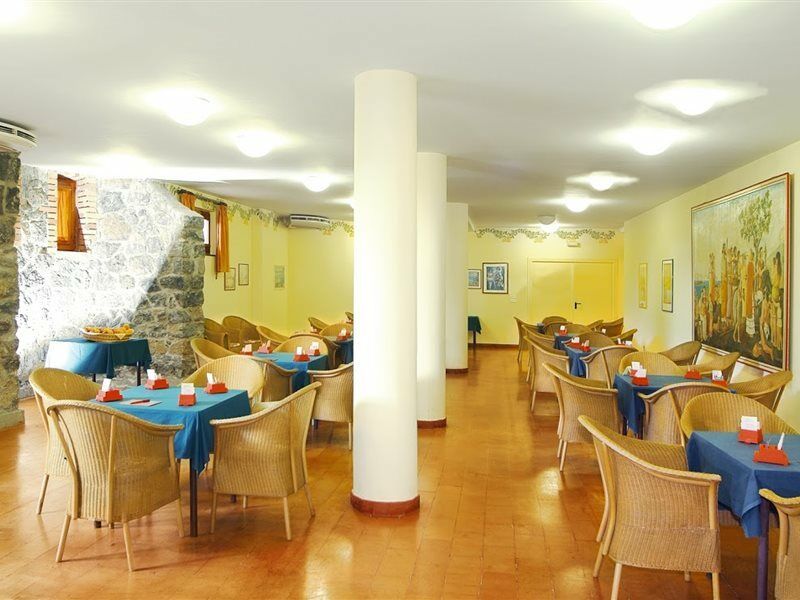 Sporting Baia Hotel Giardini-Naxos Zewnętrze zdjęcie